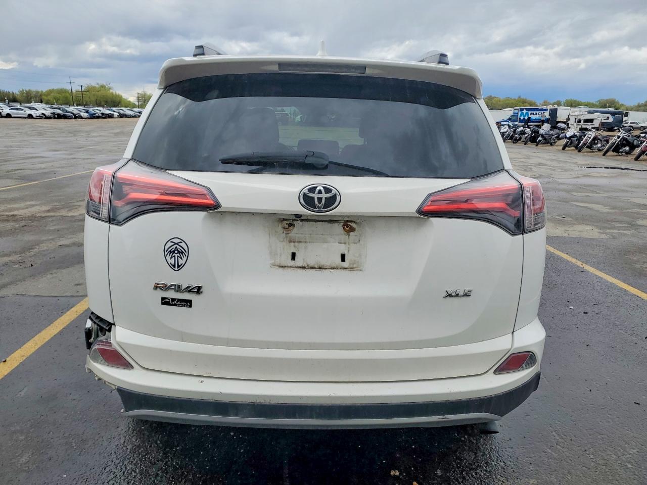 2018 Toyota Rav4 VIN 2T3WFREV1JW505916 photo 6