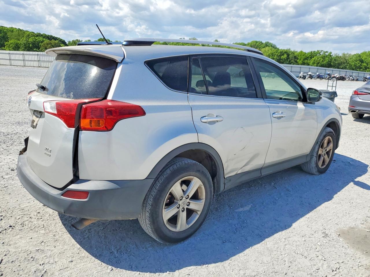 2013 Toyota Rav4 VIN JTMRFREV1DD002630 photo 3