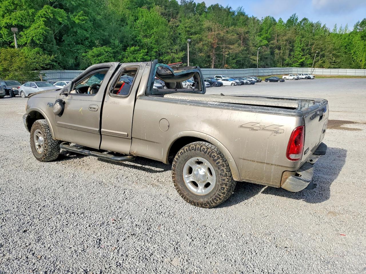 2002 Ford F150 VIN 1FTRX18L82NA95971 photo 2