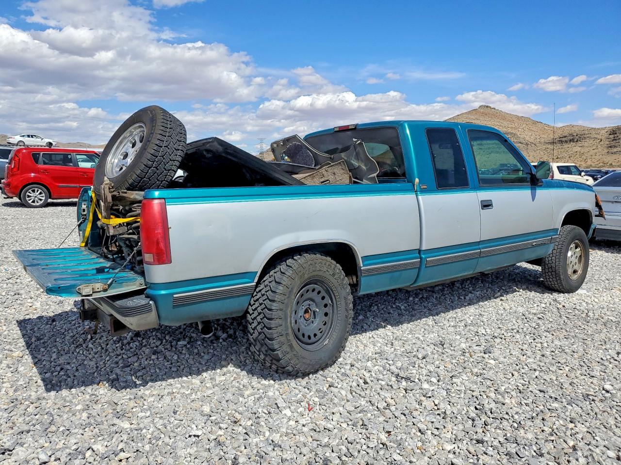 1994 Chevrolet Gmt VIN 1GCFK29K2RE268293 photo 3
