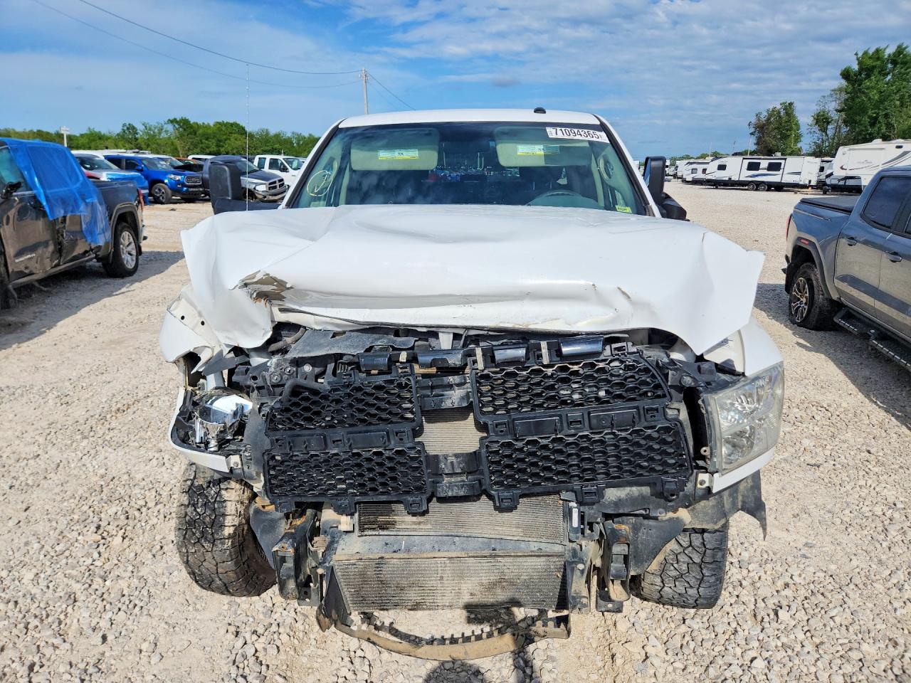 2018 Ram All models VIN 3C6UR5CL1JG404343 photo 5