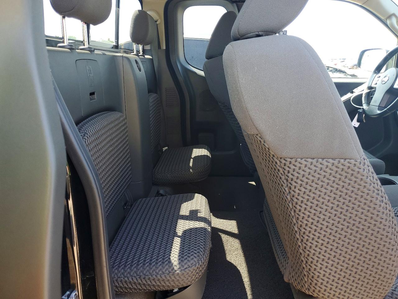 2017 NISSAN Frontier VIN 1N6BD0CT2HN732323 photo 10