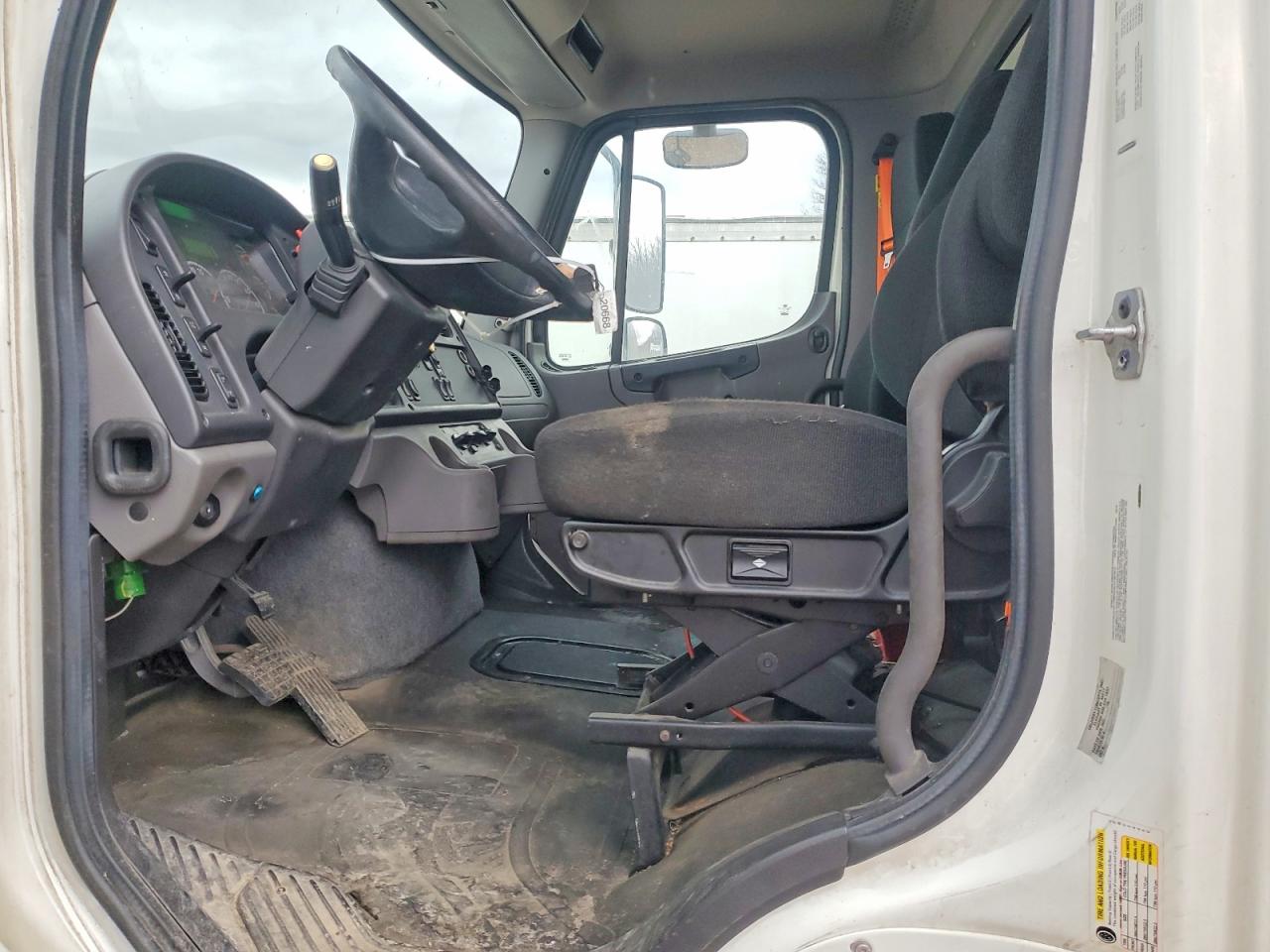 2020 FREIGHTLINER All other VIN 3ALHCYD21LDMD2533 photo 7