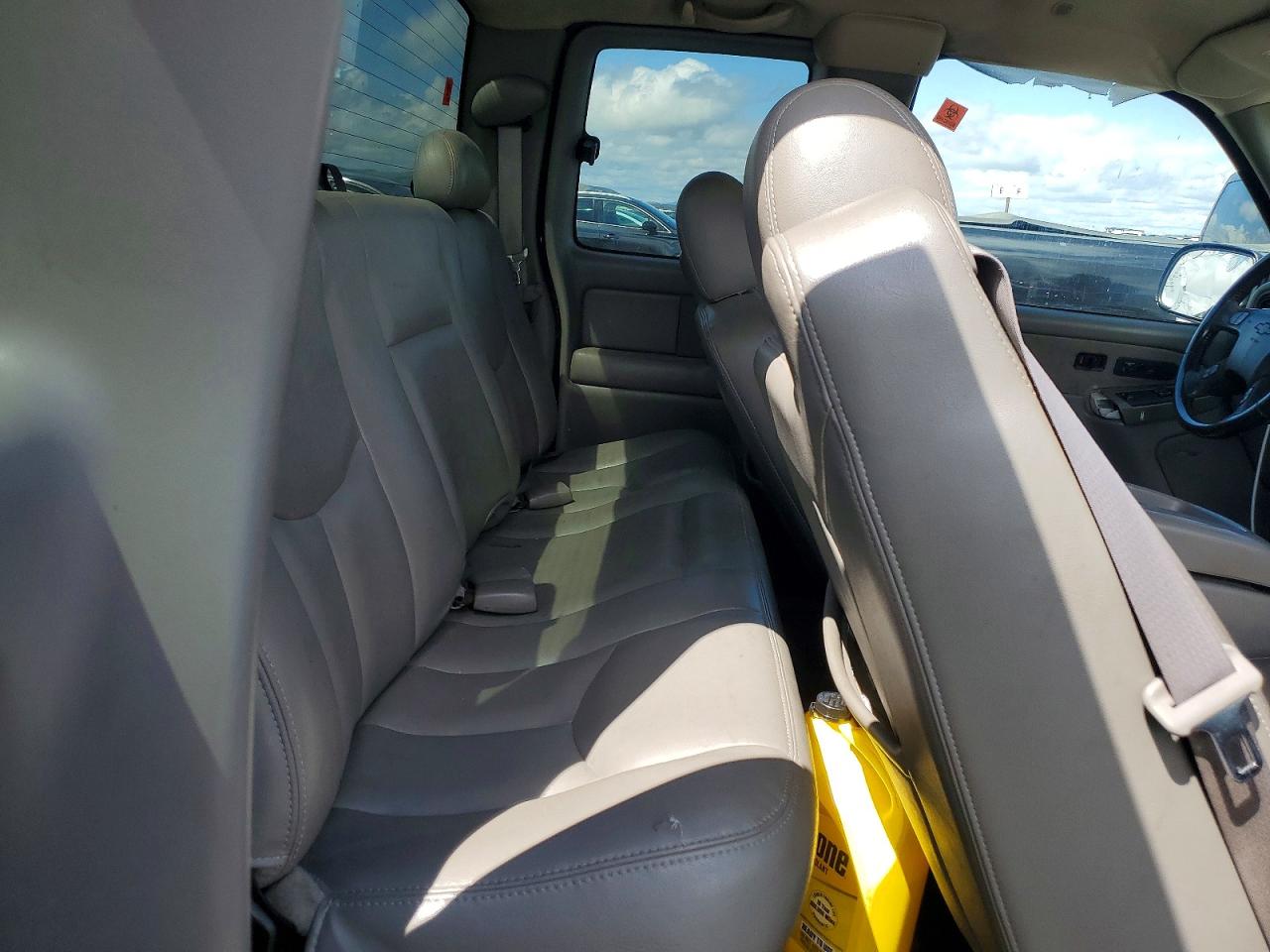 2003 Chev Silverado VIN 2GCEC19T231204954 photo 10