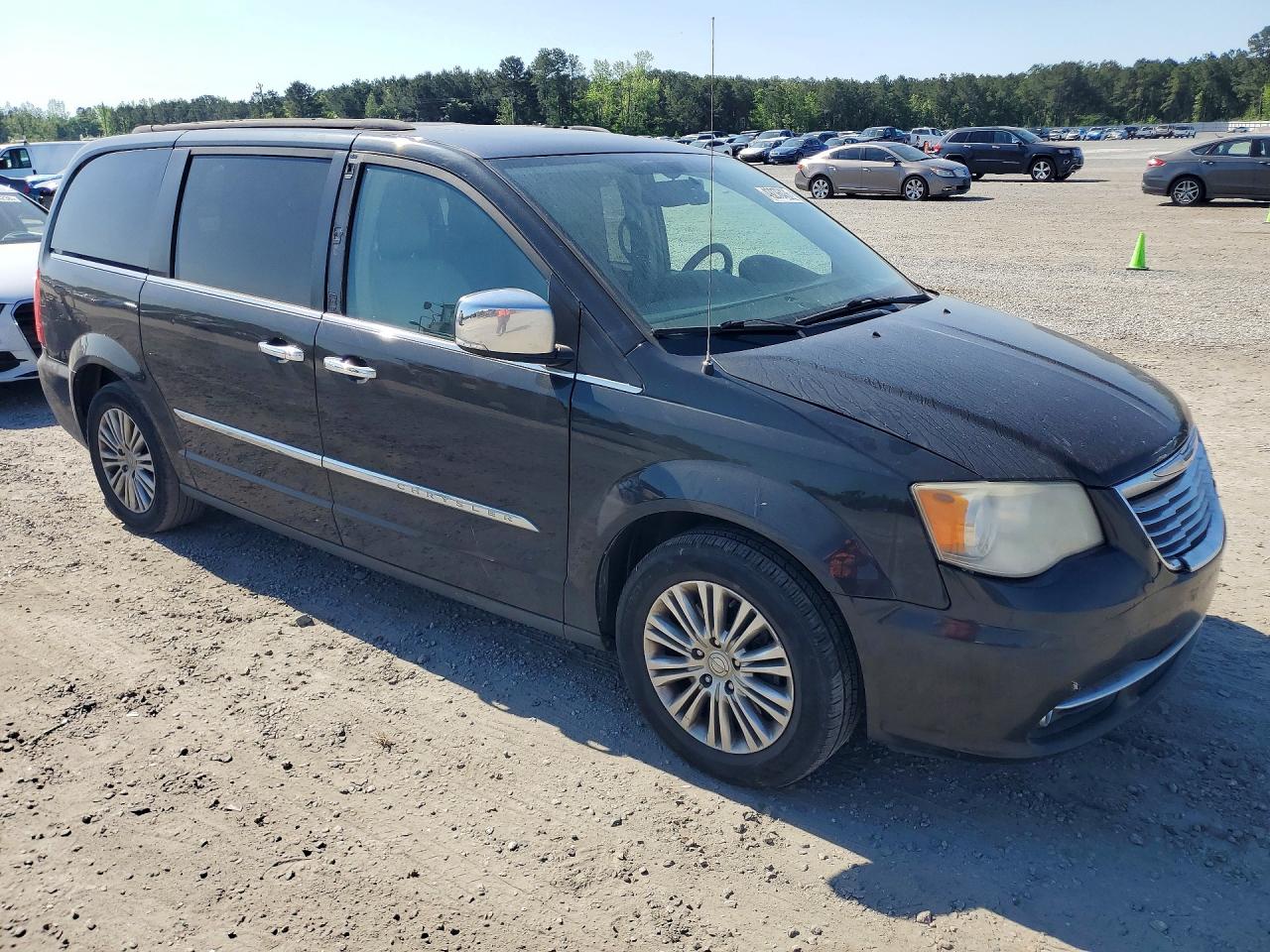 2013 Chrysler Minivan VIN 2C4RC1CG9DR819632 photo 4