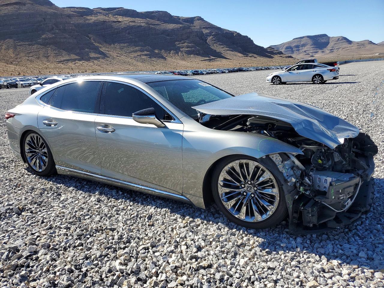 2019 Lexus Ls500 VIN JTHC5LFF0K5006719 photo 4