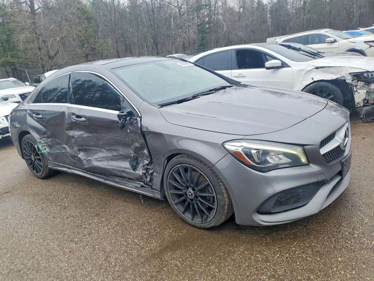 2018 Mercedes-Benz Cla-class VIN WDDSJ4GB8JN620951 photo 4