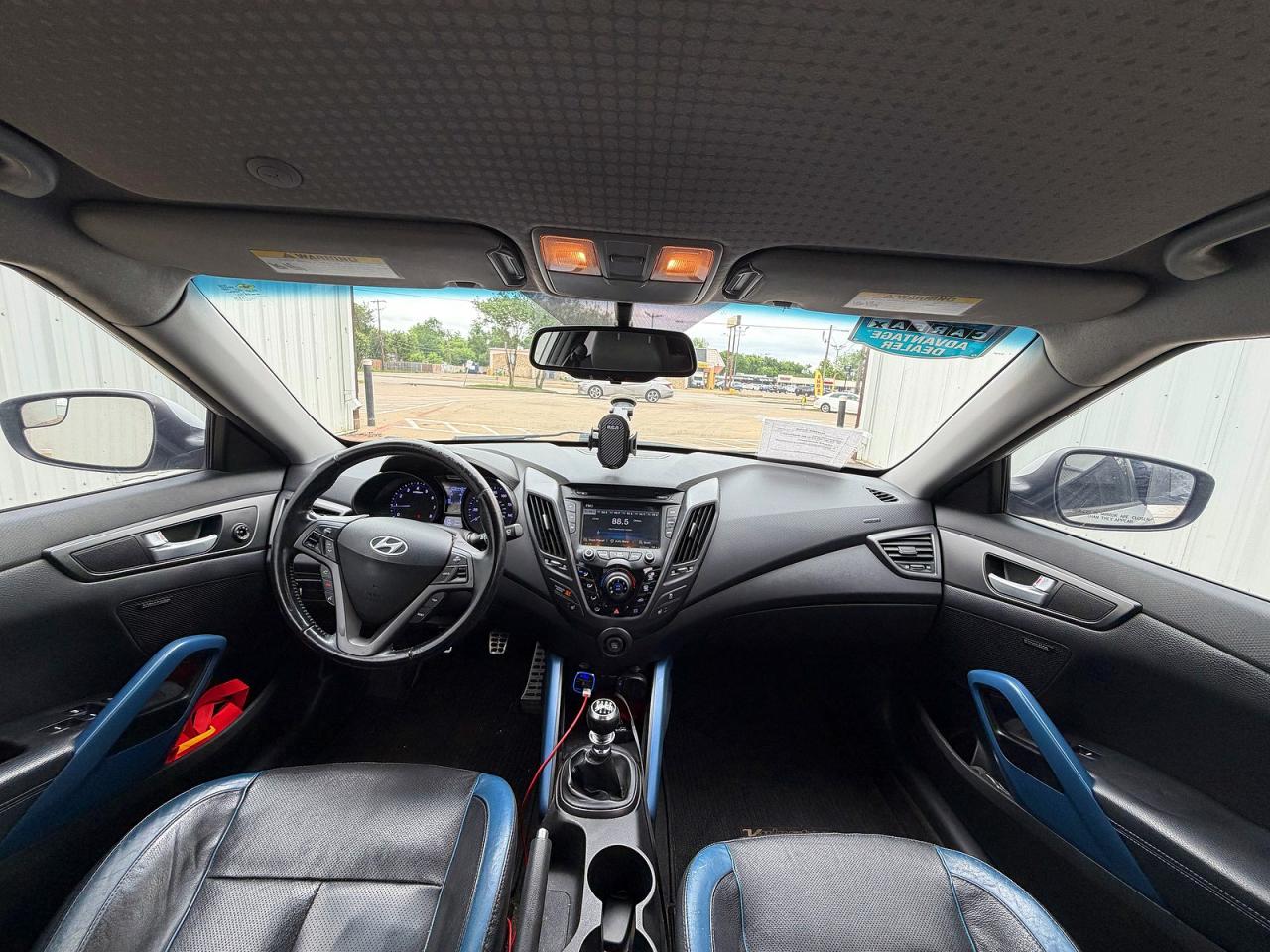 2014 Hyundai Veloster VIN KMHTC6AE3EU184542 photo 9
