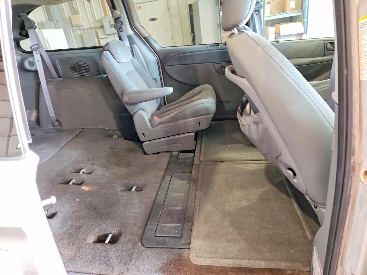 2005 Dodge Caravan VIN 2D4GP44L65R267052 photo 11