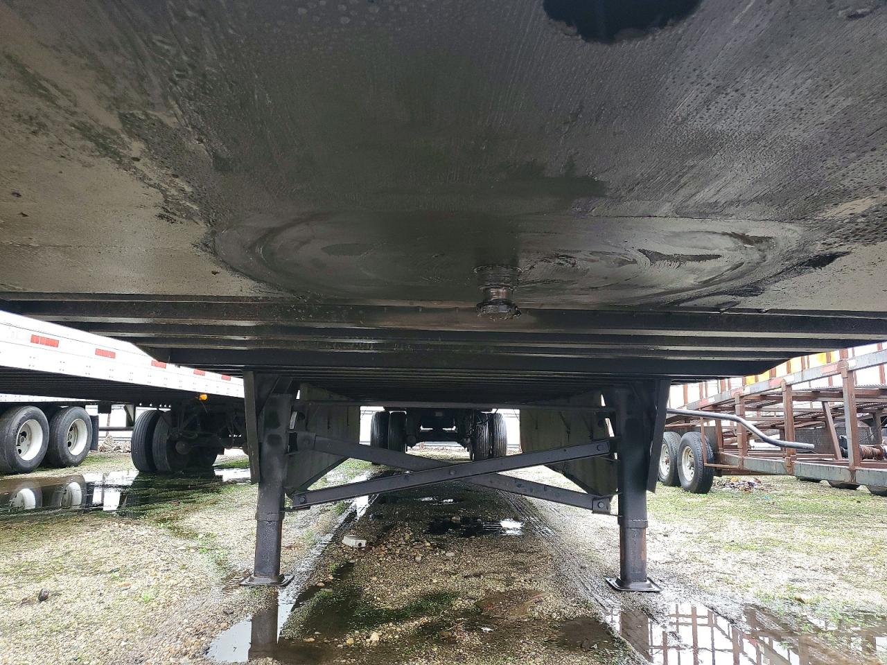 2021 UTILITY All models VIN 1UYVS2535M3370543 photo 8