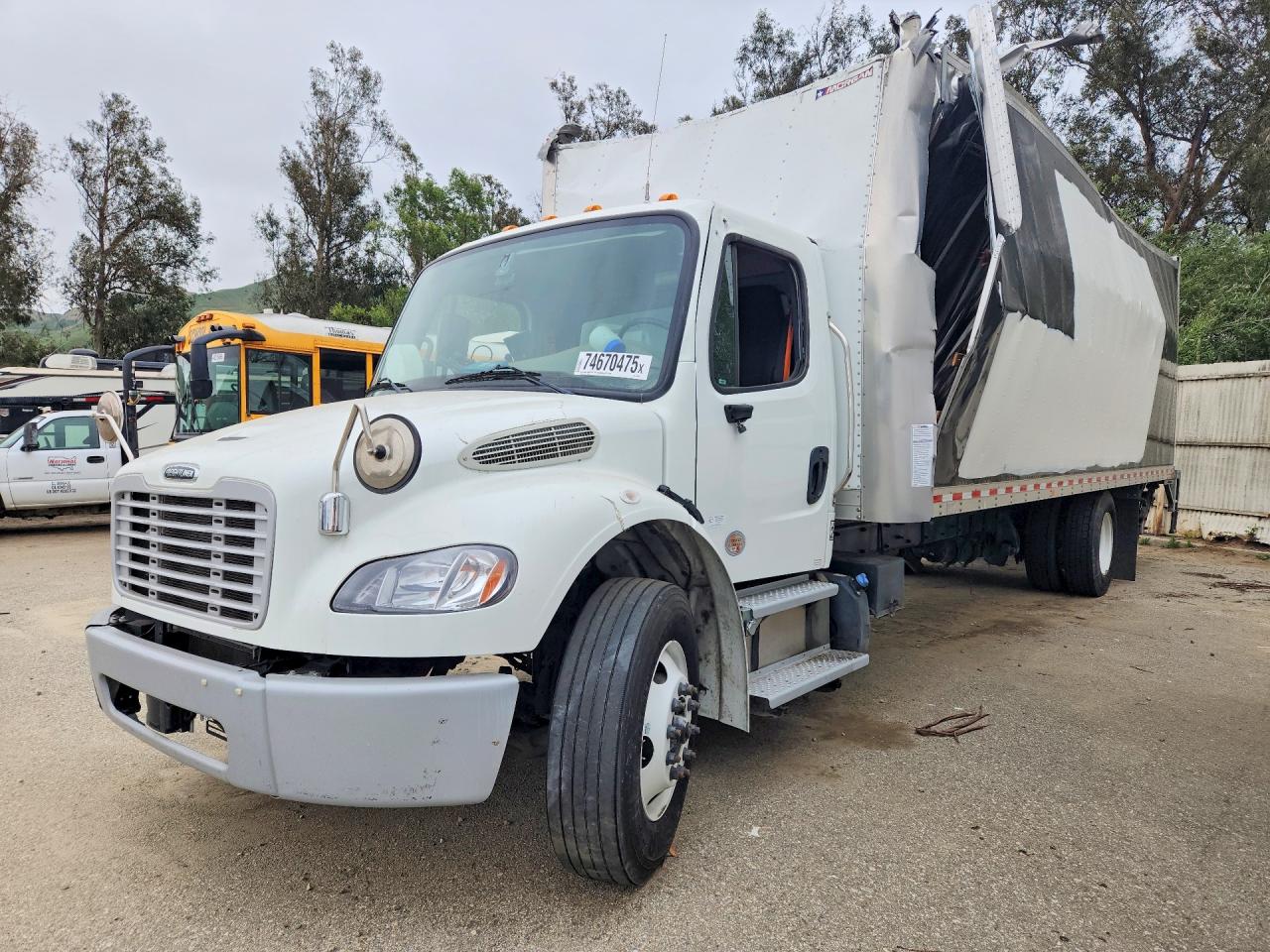 2023 FREIGHTLINER All other VIN 3ALACWFC8PDUH5879 photo 1
