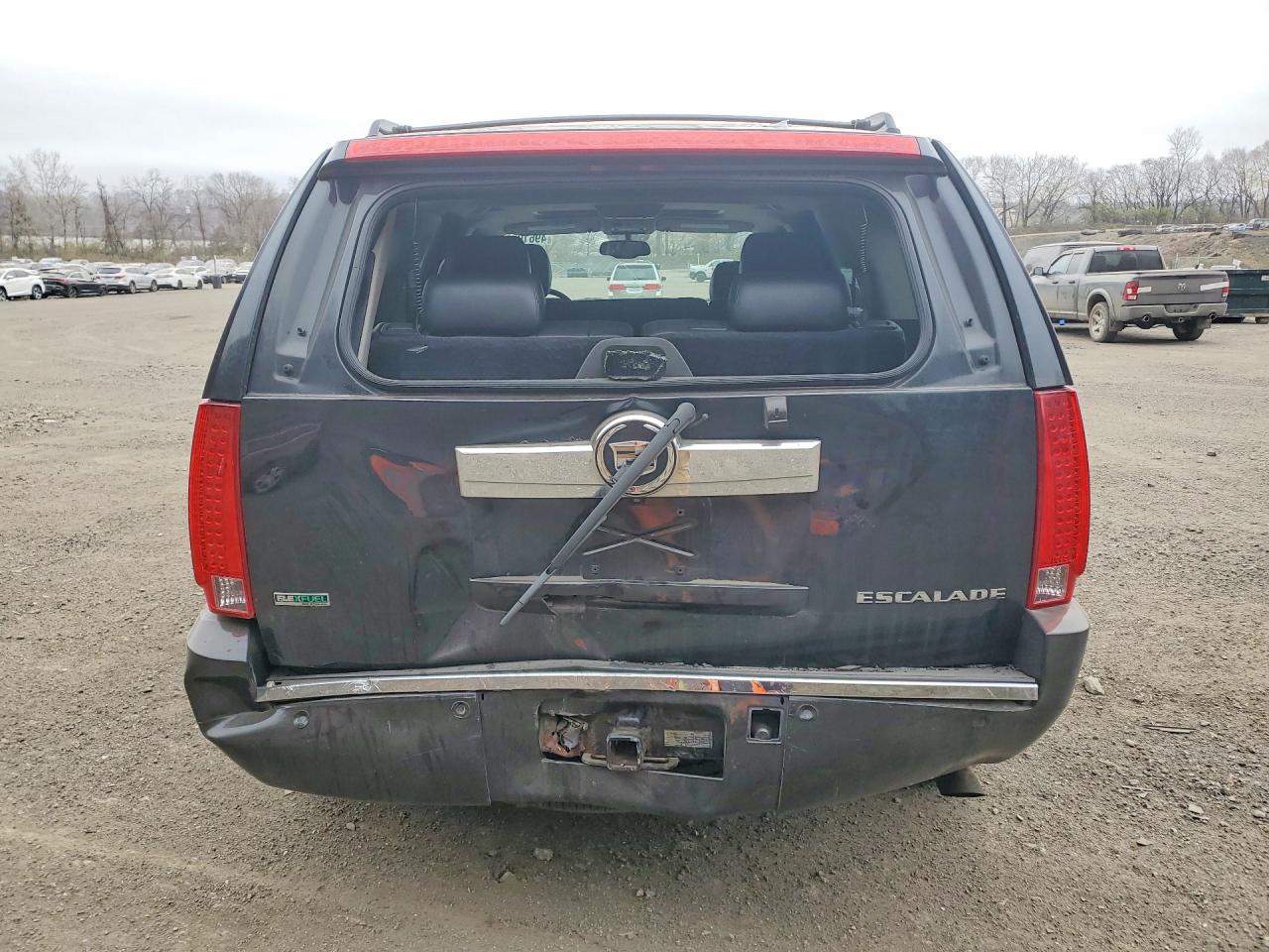 2011 Cadillac Escalade VIN 1GYS4AEF6BR324031 photo 6