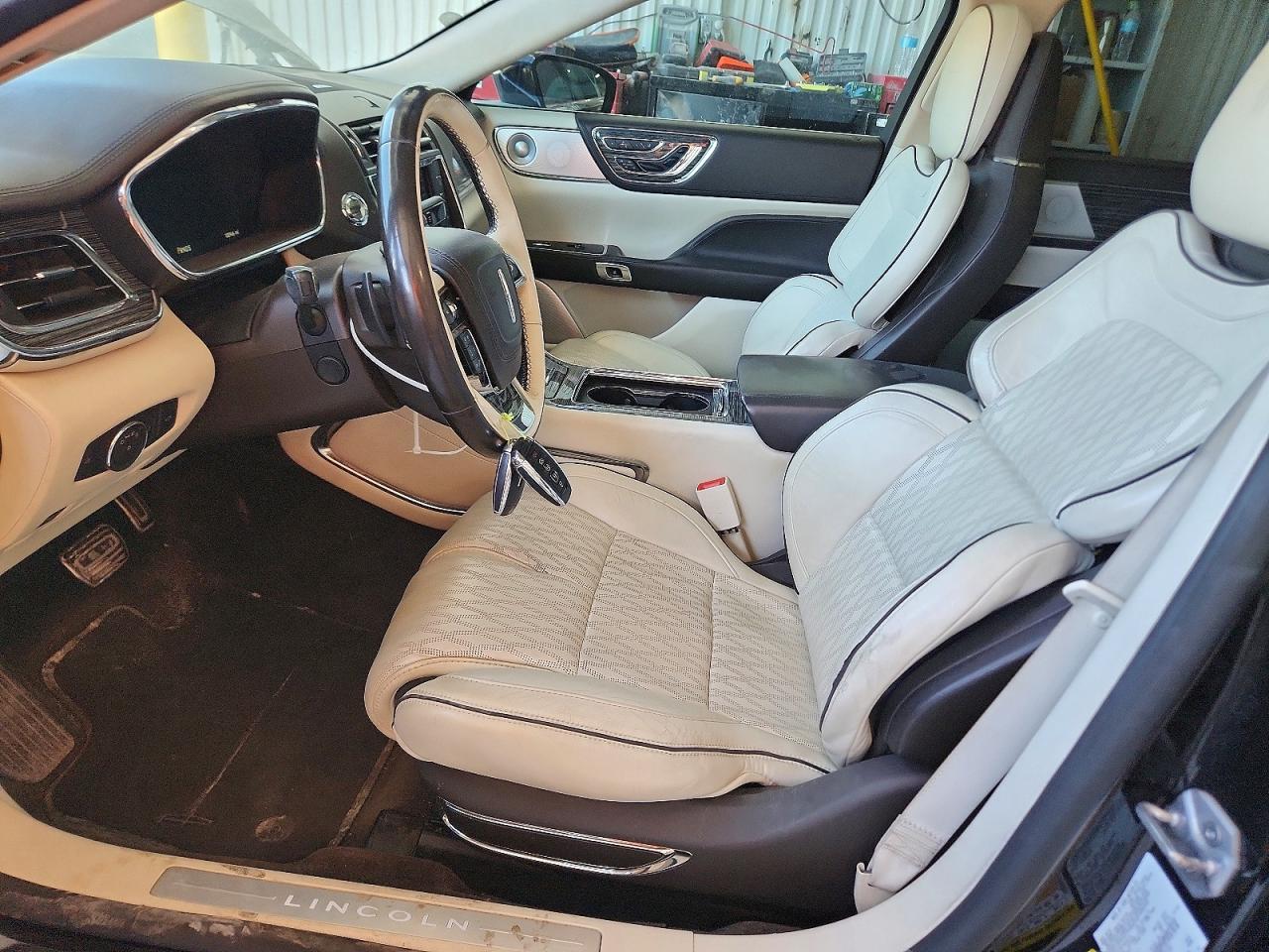 2017 Lincoln Continentl VIN 1LN6L9BC5H5605316 photo 7