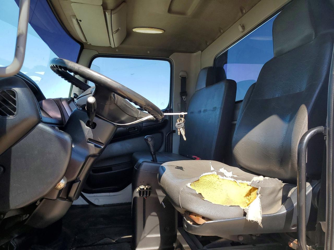 2011 HINO All other VIN 5PVNJ8JN0B4S50605 photo 7