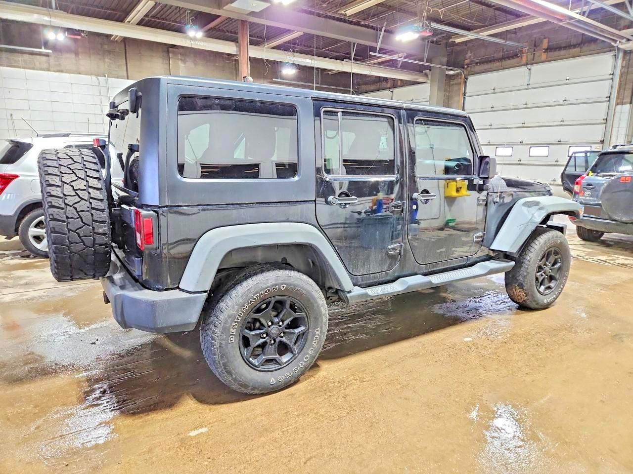 2011 Jeep All models VIN 1J4BA3H13BL512609 photo 3