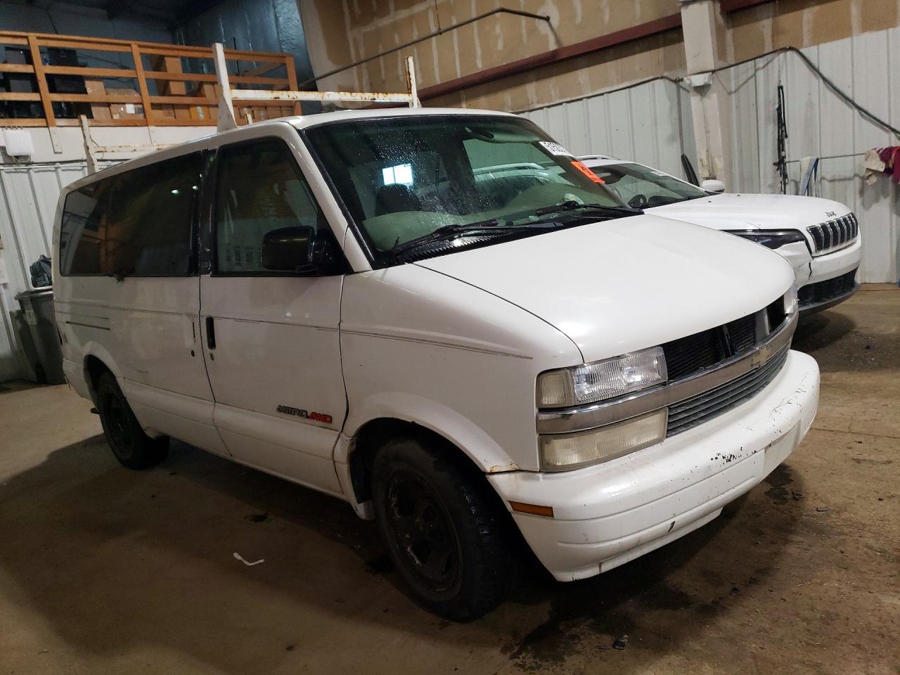 2001 CHEV Astro VIN 1GNEL19W41B126899 photo 4