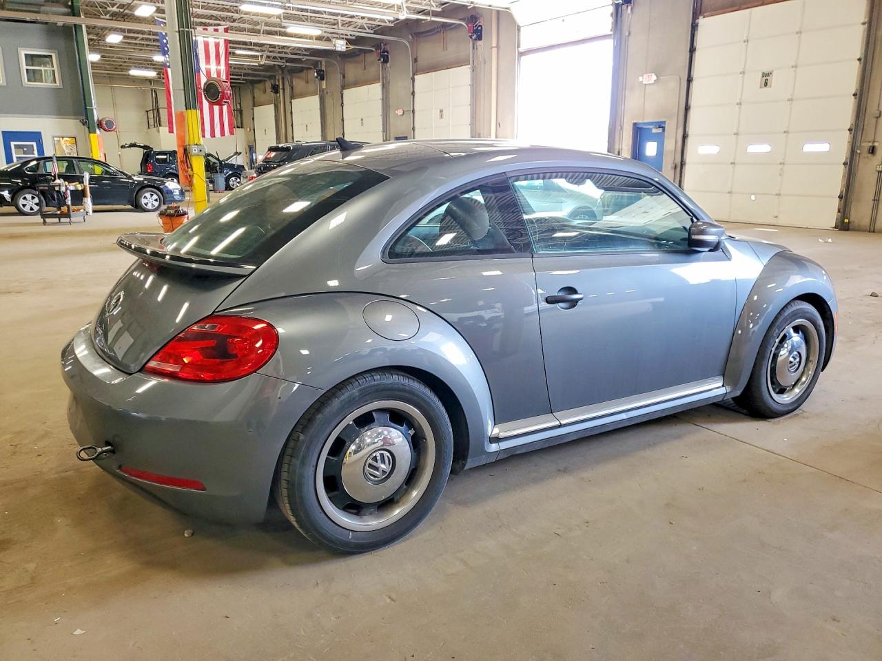 2016 Volkswagen Beetle VIN 3VWF17AT5GM637625 photo 3