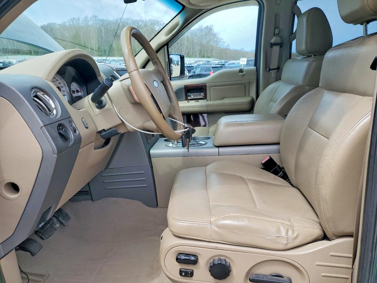 2007 Ford F150 VIN 1FTPW145X7FA74249 photo 7