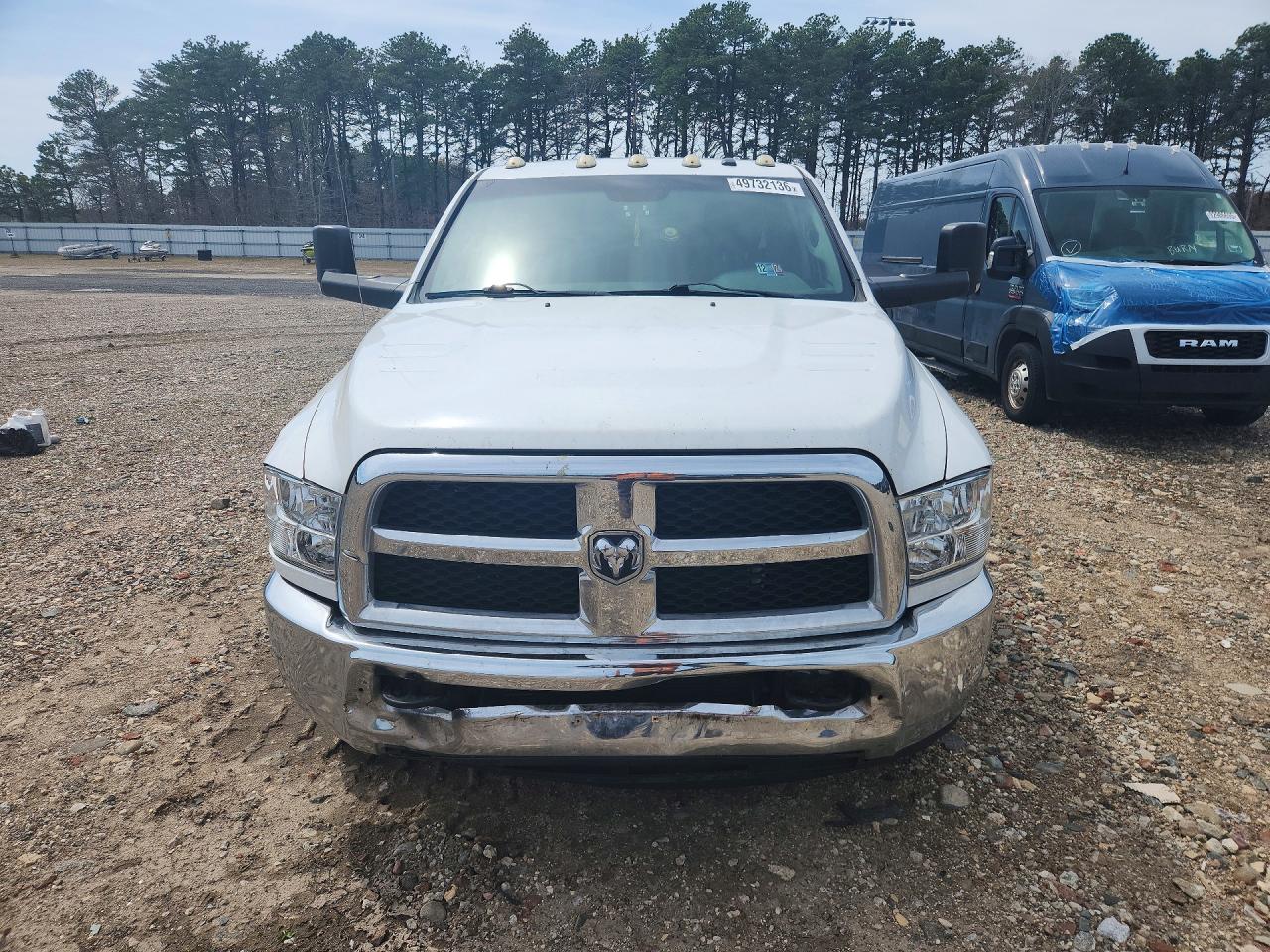2015 Ram 3500 VIN 3C63RPGL0FG555568 photo 5