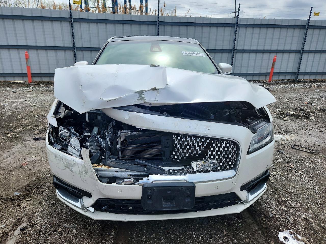 2017 Lincoln Continentl VIN 1LN6L9NP5H5605556 photo 5