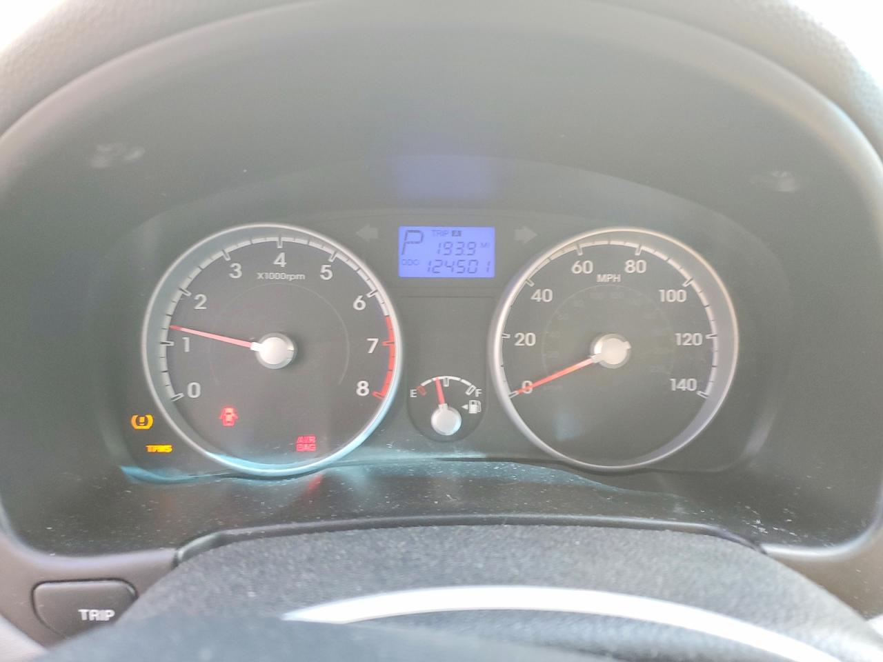 2011 Hyundai Accent VIN KMHCN4AC5BU610367 photo 9