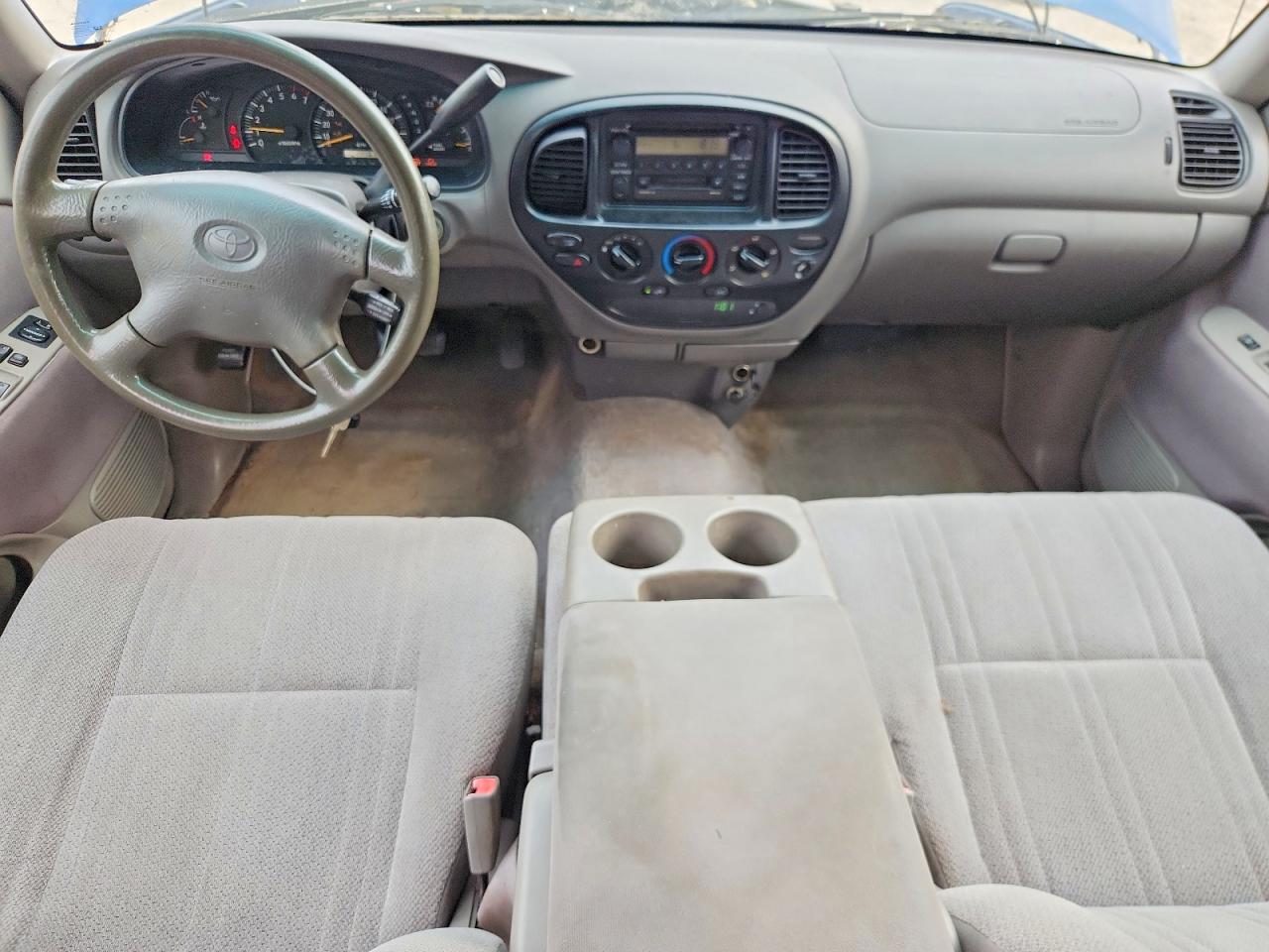 2002 Toyota Tundra VIN 5TBRN34172S305808 photo 8