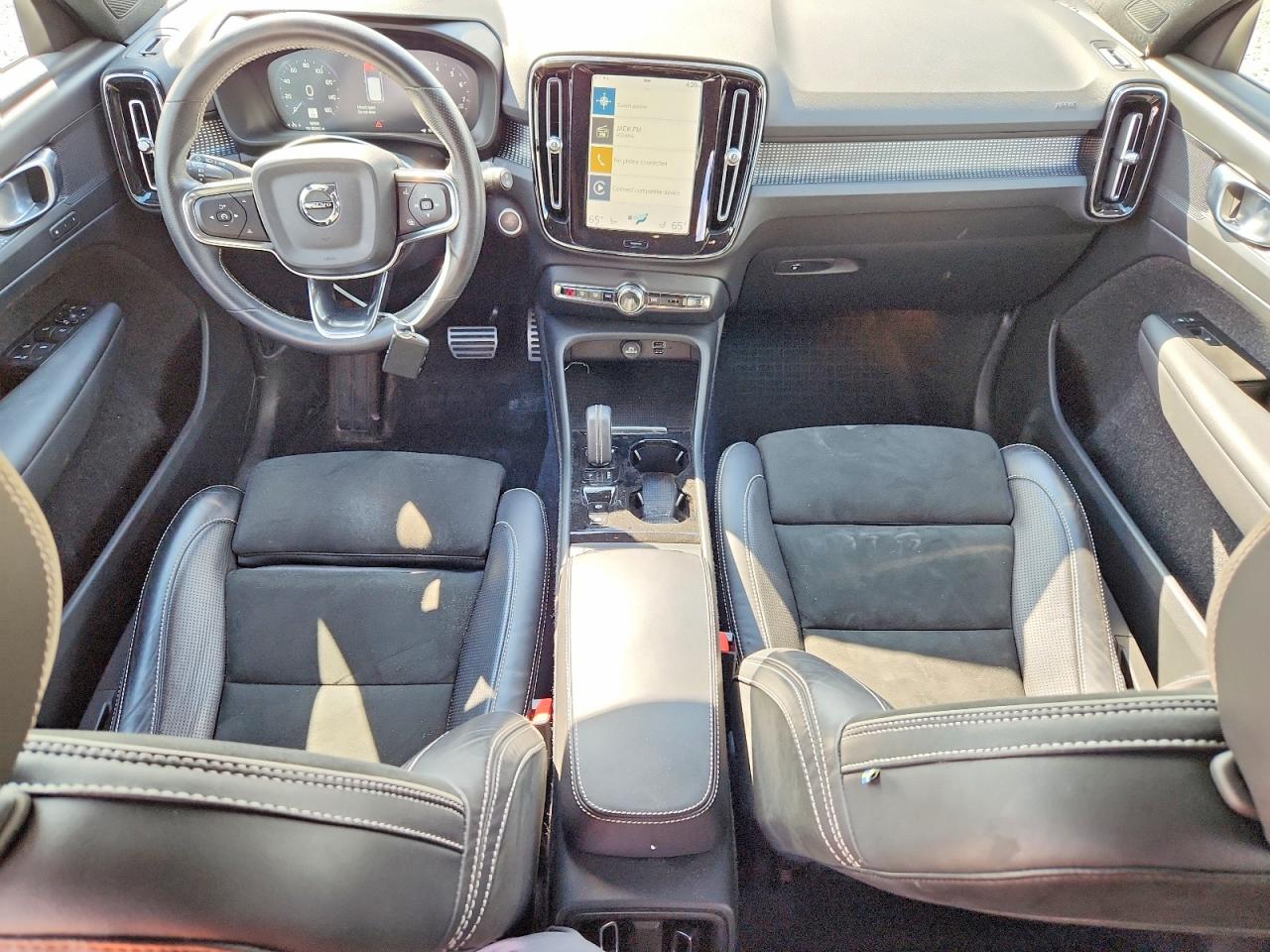 2021 Volvo Xc40 VIN YV4162UM4M2494110 photo 8