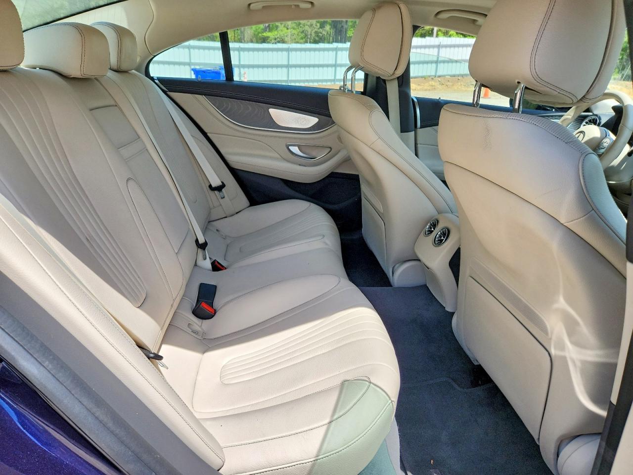2020 MERCEDES-BENZ Clc-class VIN W1K2J5KB4LA073104 photo 10
