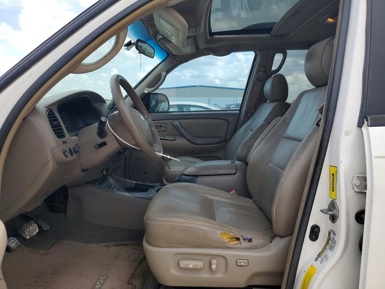 2007 Toyota Sequoia VIN 5TDZT34A37S288218 photo 7