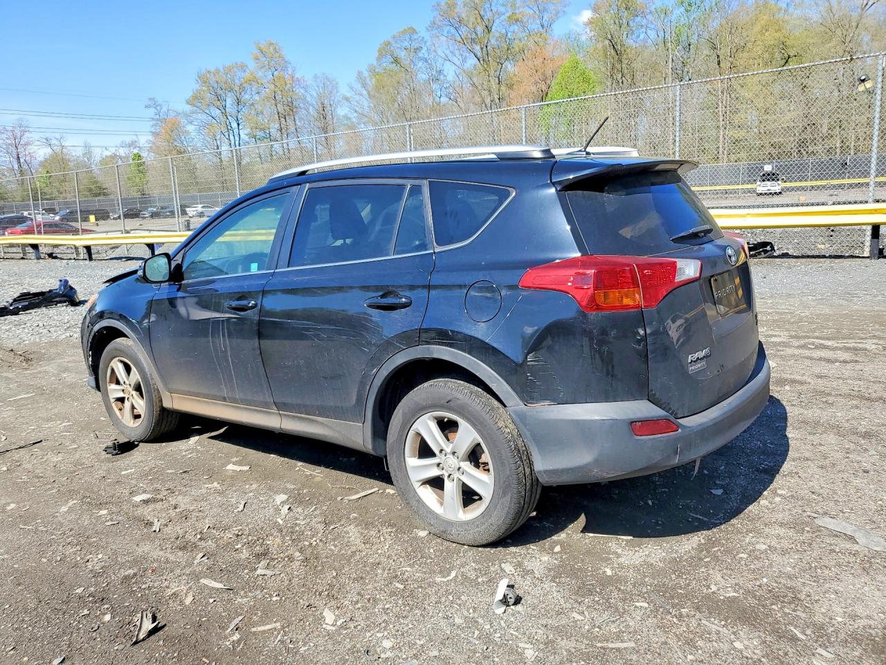 2014 Toyota Rav4 VIN 2T3RFREV6EW208787 photo 2