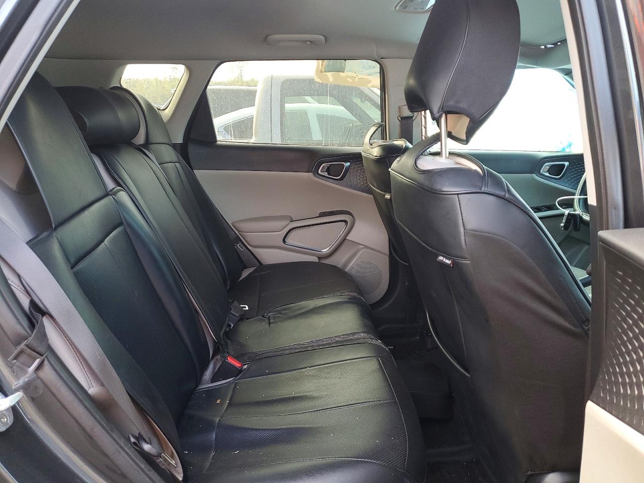 2021 Kia Soul VIN KNDJ33AUXM7789897 photo 10