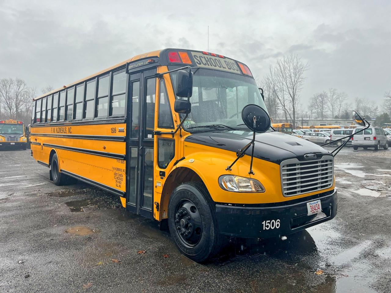 2015 FREIGHTLINER All other VIN 4UZABRDU3FCGJ8502 photo 1