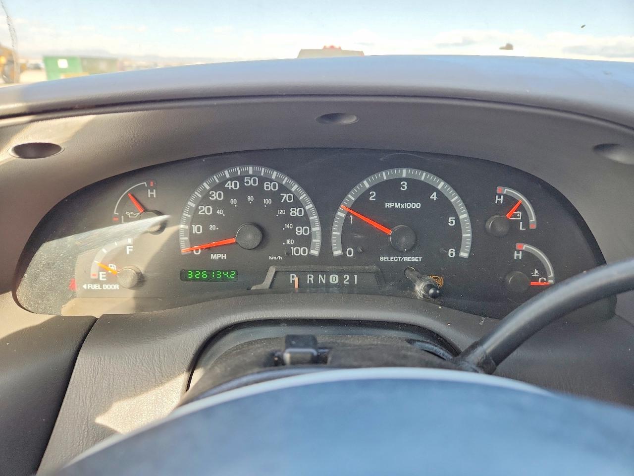 2001 Ford F150 super VIN 1FTRW08L31KE40269 photo 9