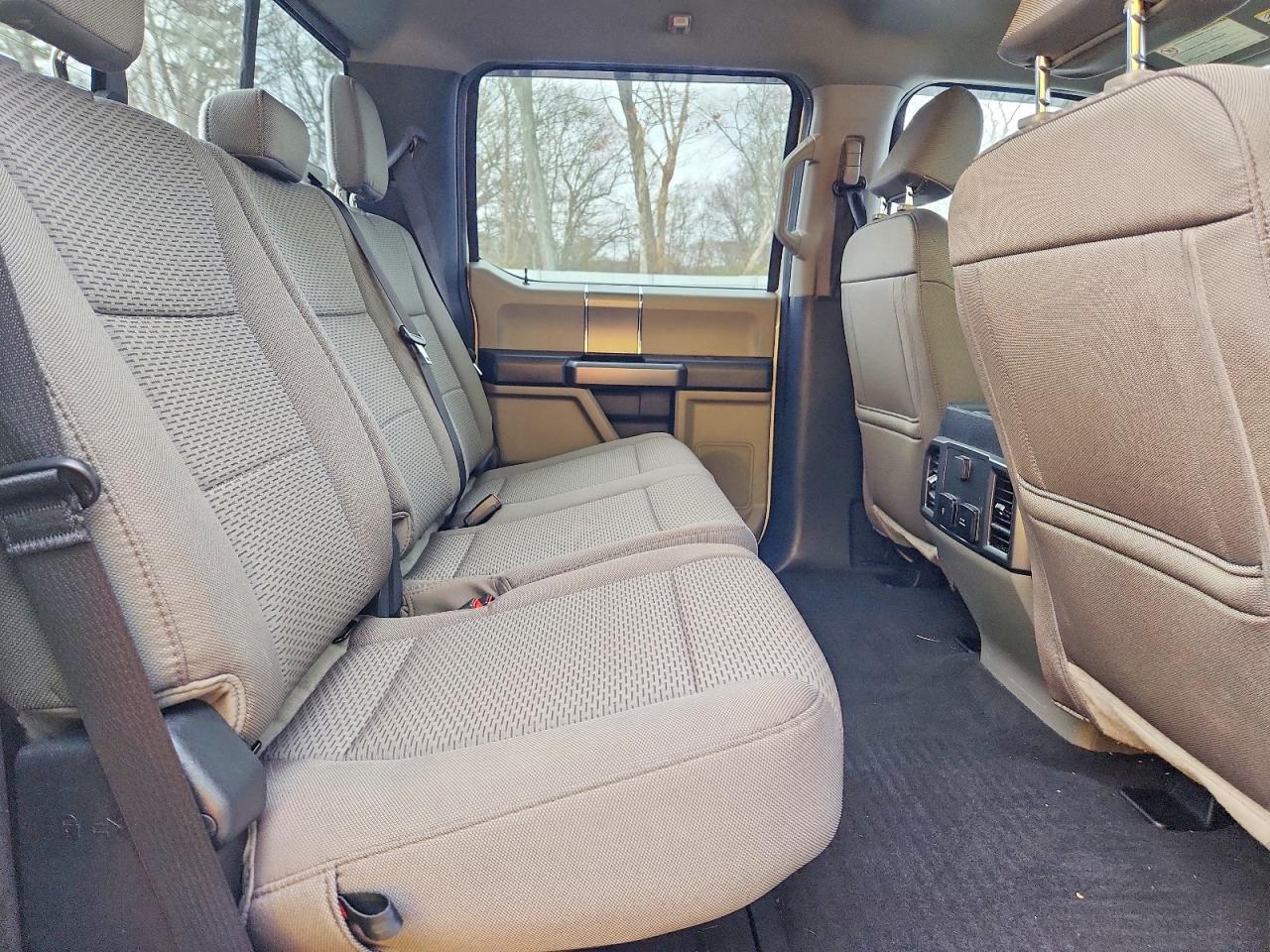 2022 Ford F350 VIN 1FT8W3BN6NEG31387 photo 11