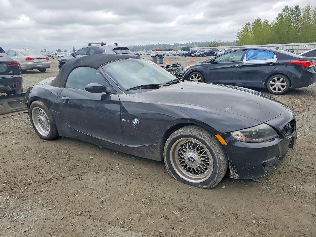 2007 BMW Z4 VIN 4USBU33507LW70723 photo 4