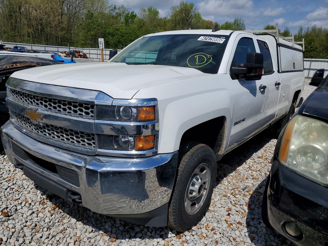 2019 Chevrolet All models VIN 2GC2CREG4K1136388 photo 1