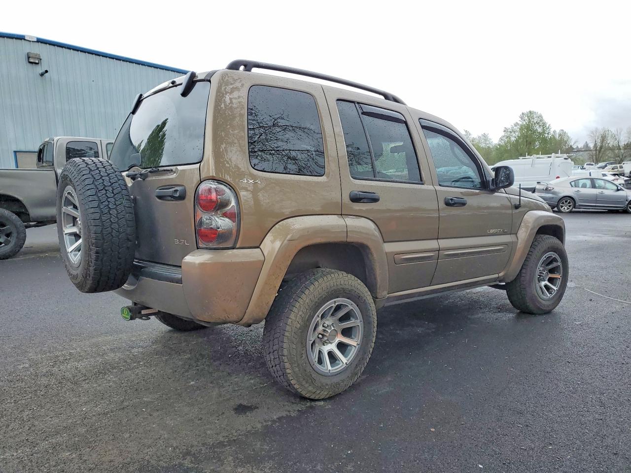 2002 Jeep Liberty VIN 1J4GL58K62W213490 photo 3