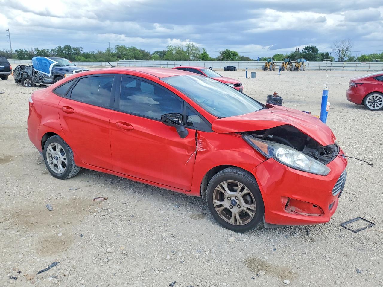 2014 Ford Fiesta VIN 3FADP4BJ4EM227132 photo 4