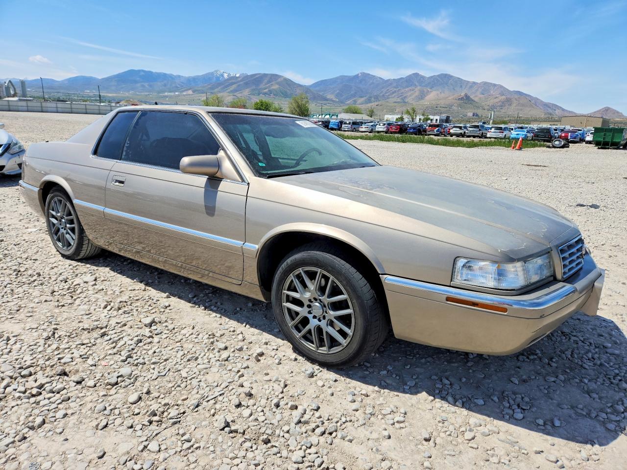 2001 Cadillac Eldorado VIN 1G6EL12Y21B102706 photo 4