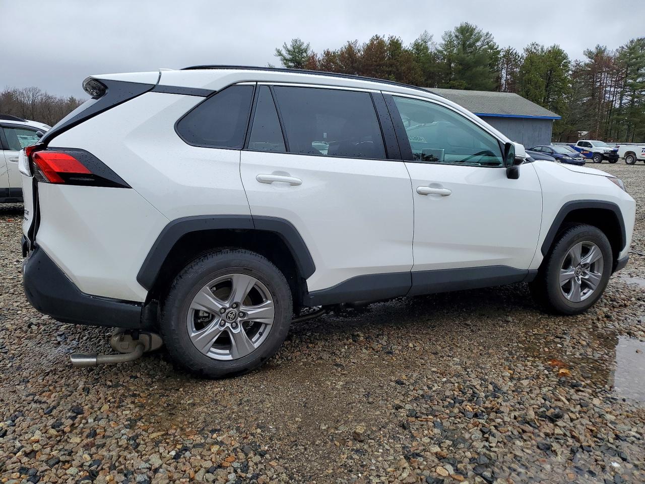 2025 Toyota Rav4 VIN 2T3P1RFV0SC548552 photo 3