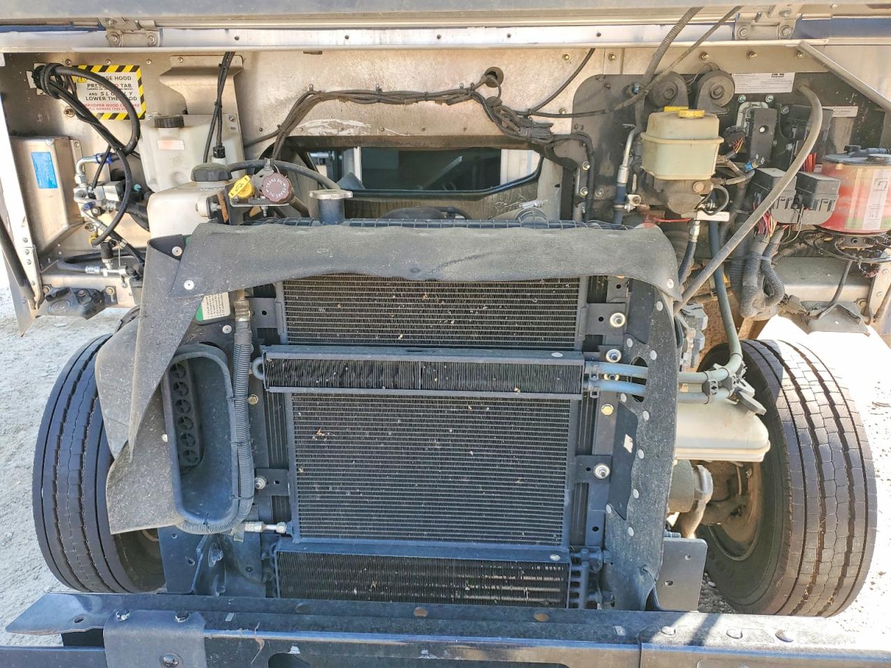 2020 FREIGHTLINER All other VIN 4UZAC2EA3LCMH6049 photo 11