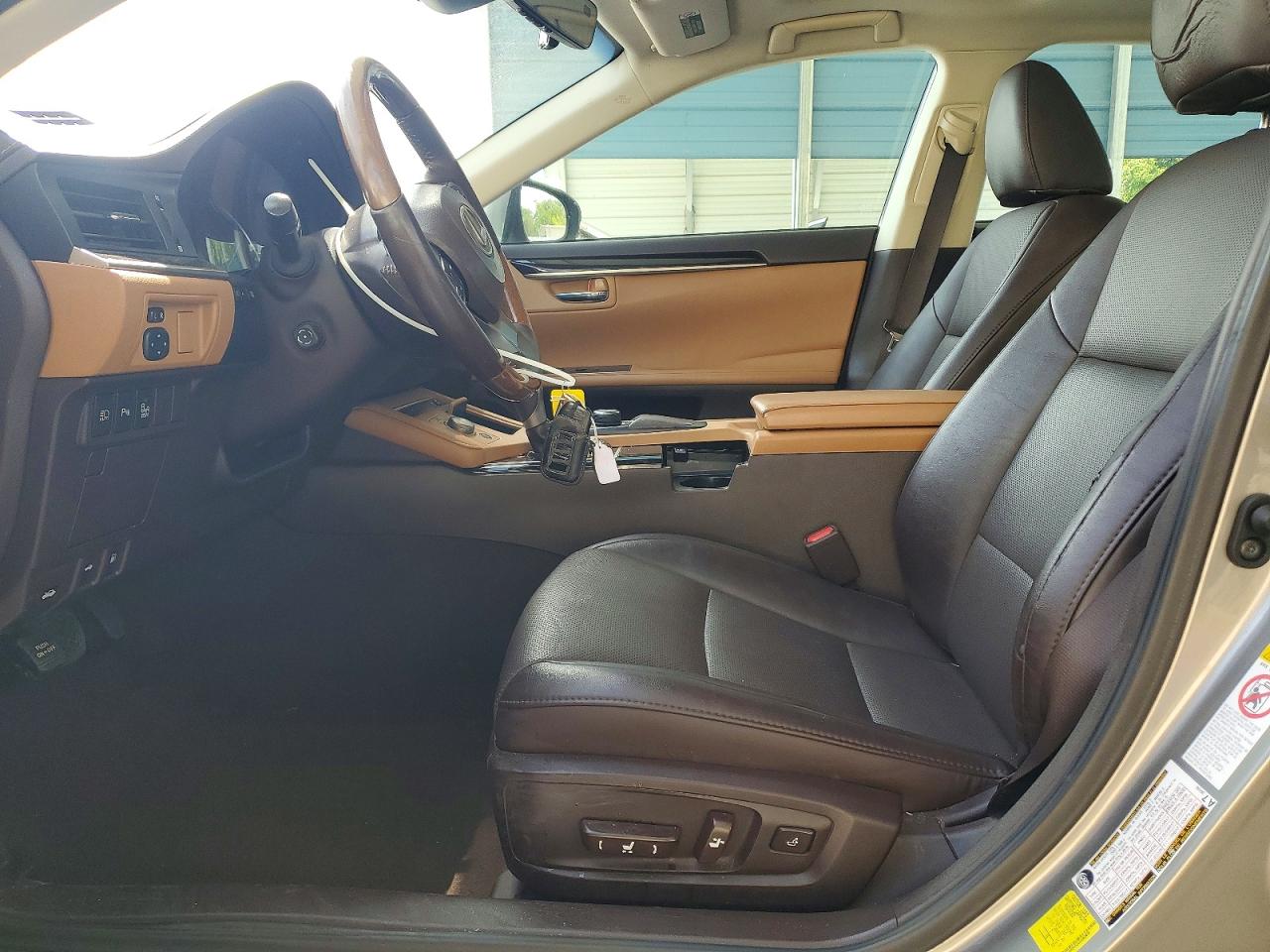 2018 Lexus ES350 VIN 58ABK1GG3JU089010 photo 7