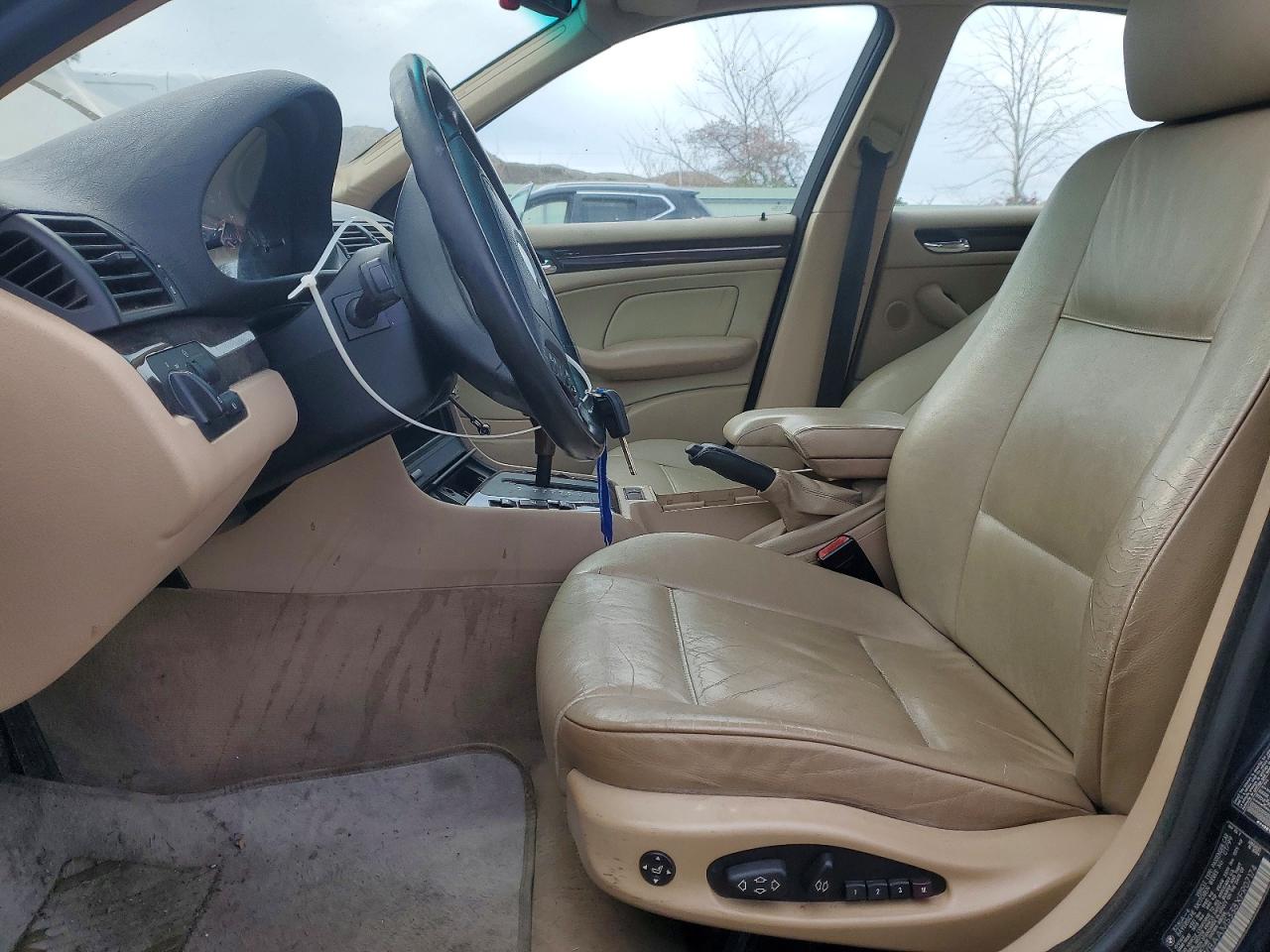 1999 BMW 3 series VIN WBAAM5338XFR07174 photo 7