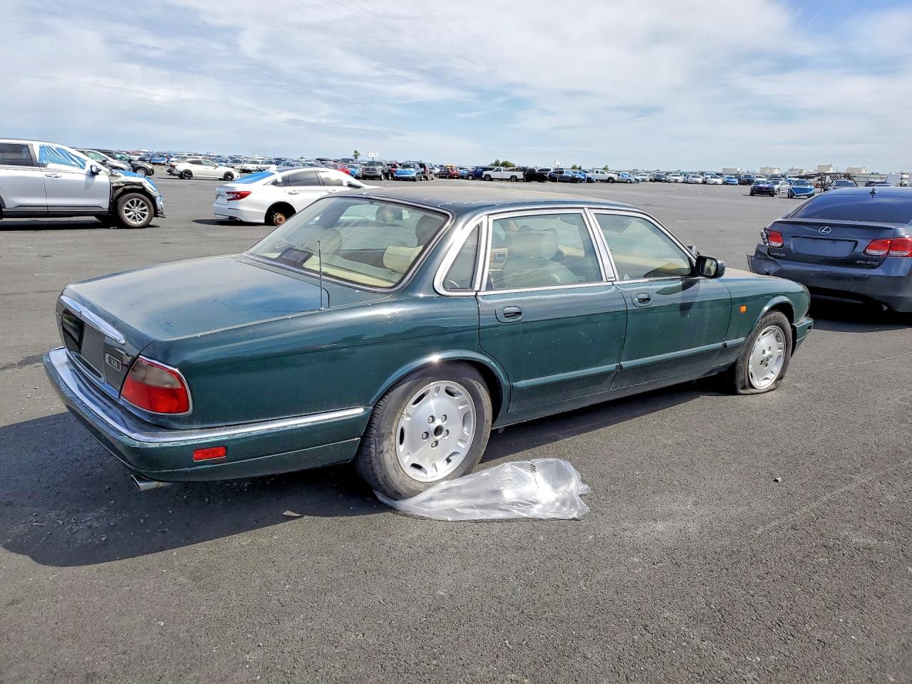 1995 Jaguar Xj6 VIN SAJHX1741SC750264 photo 3