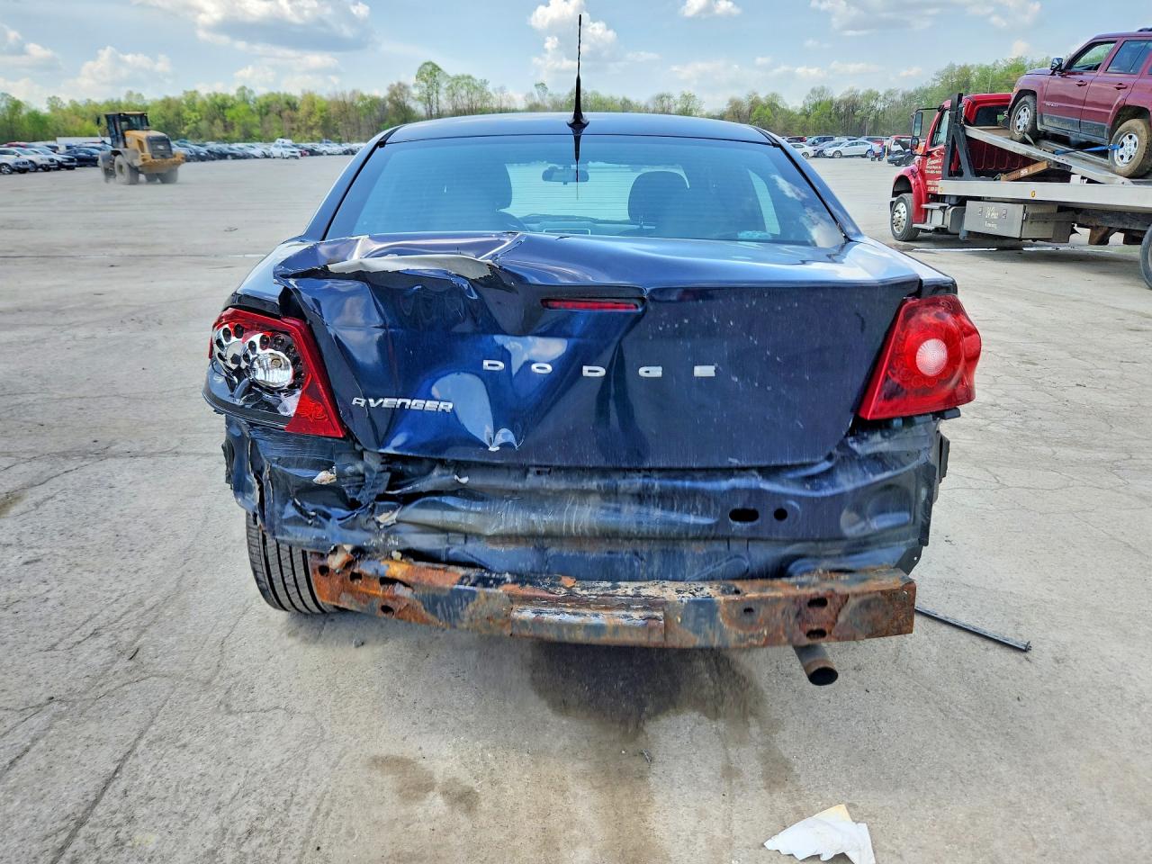2011 Dodge Avenger VIN 1B3BD1FB3BN537044 photo 6