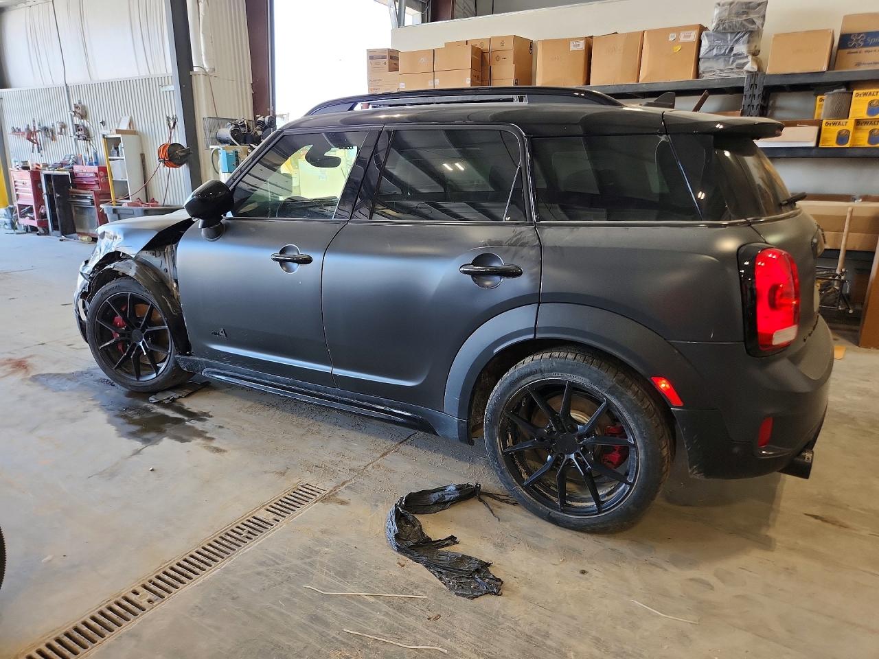 2020 Mini Cooper VIN WMZYZ9C09L3L50674 photo 2
