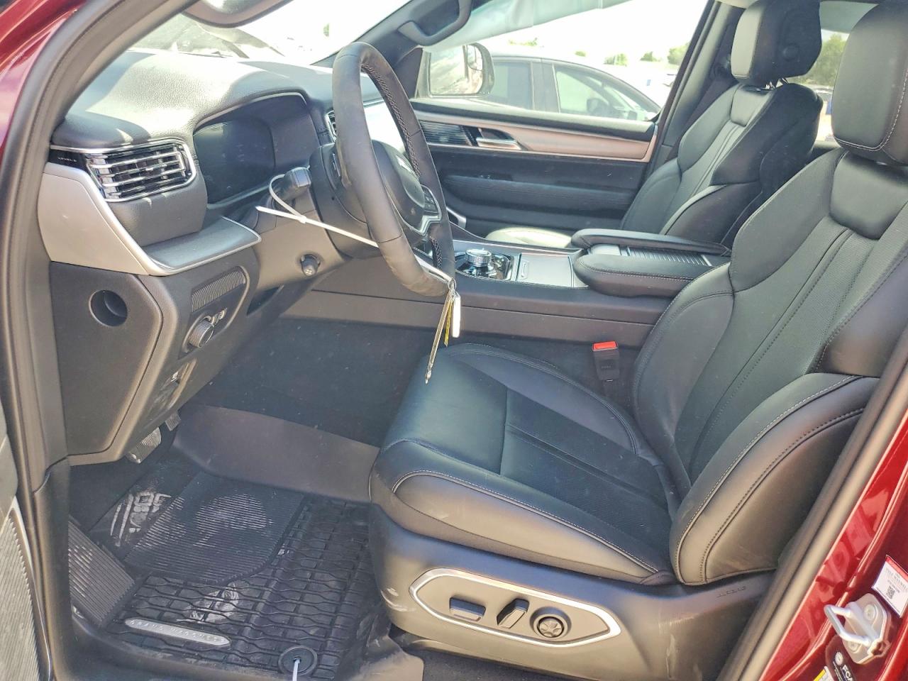 2026 Jeep Grand wago VIN 1C4SJVAP0TS168664 photo 7