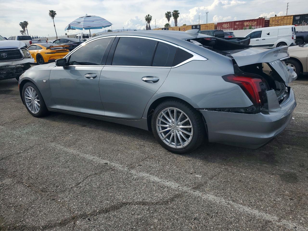 2023 Cadillac Ct5 VIN 1G6DN5RKXP0123645 photo 2
