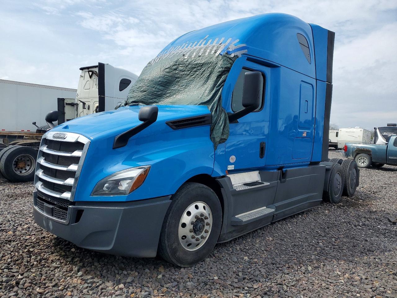 2023 FREIGHTLINER All other VIN 1FUJHHDR0PLUE6750 photo 2