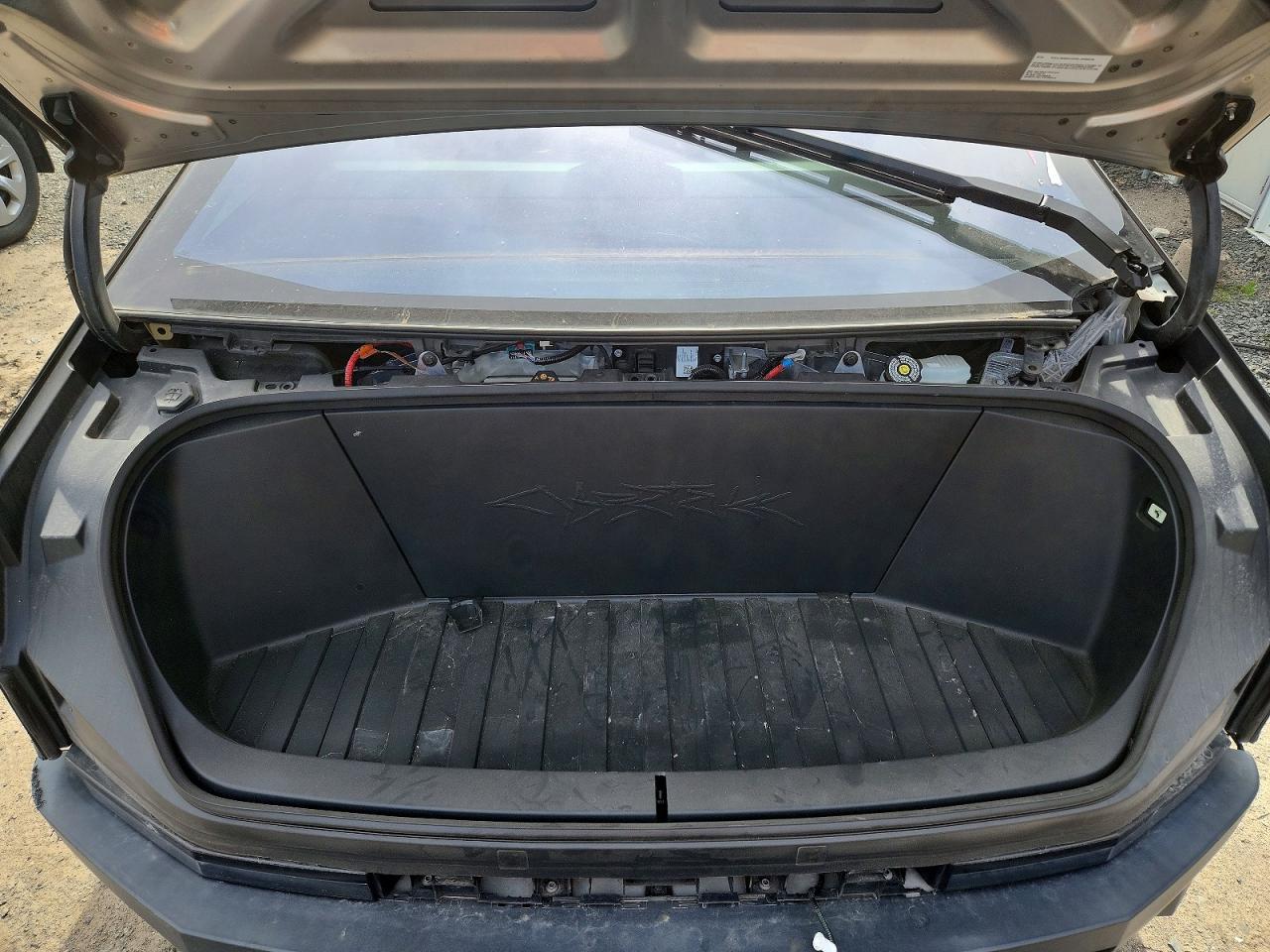 2024 Tesla Cybertruck VIN 7G2CEHED1RA001322 photo 12